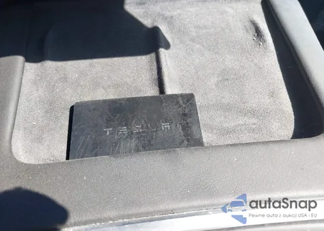 2023 Tesla Model Y Rwd from USA, damaged, VIN 7SAYGDED8PF943012